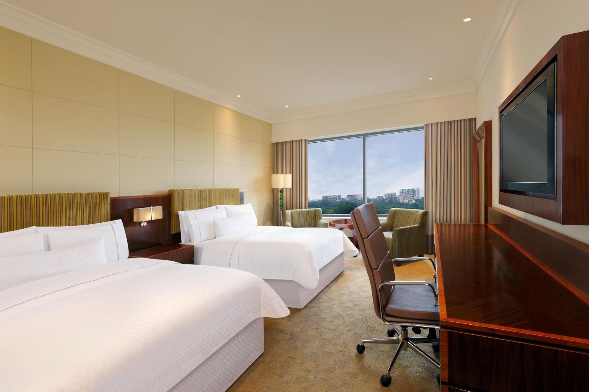 เดอะ เวสทิน ปูเน โกเรคาออน พาร์ค Hotel ปูเน่ ภายนอก รูปภาพ