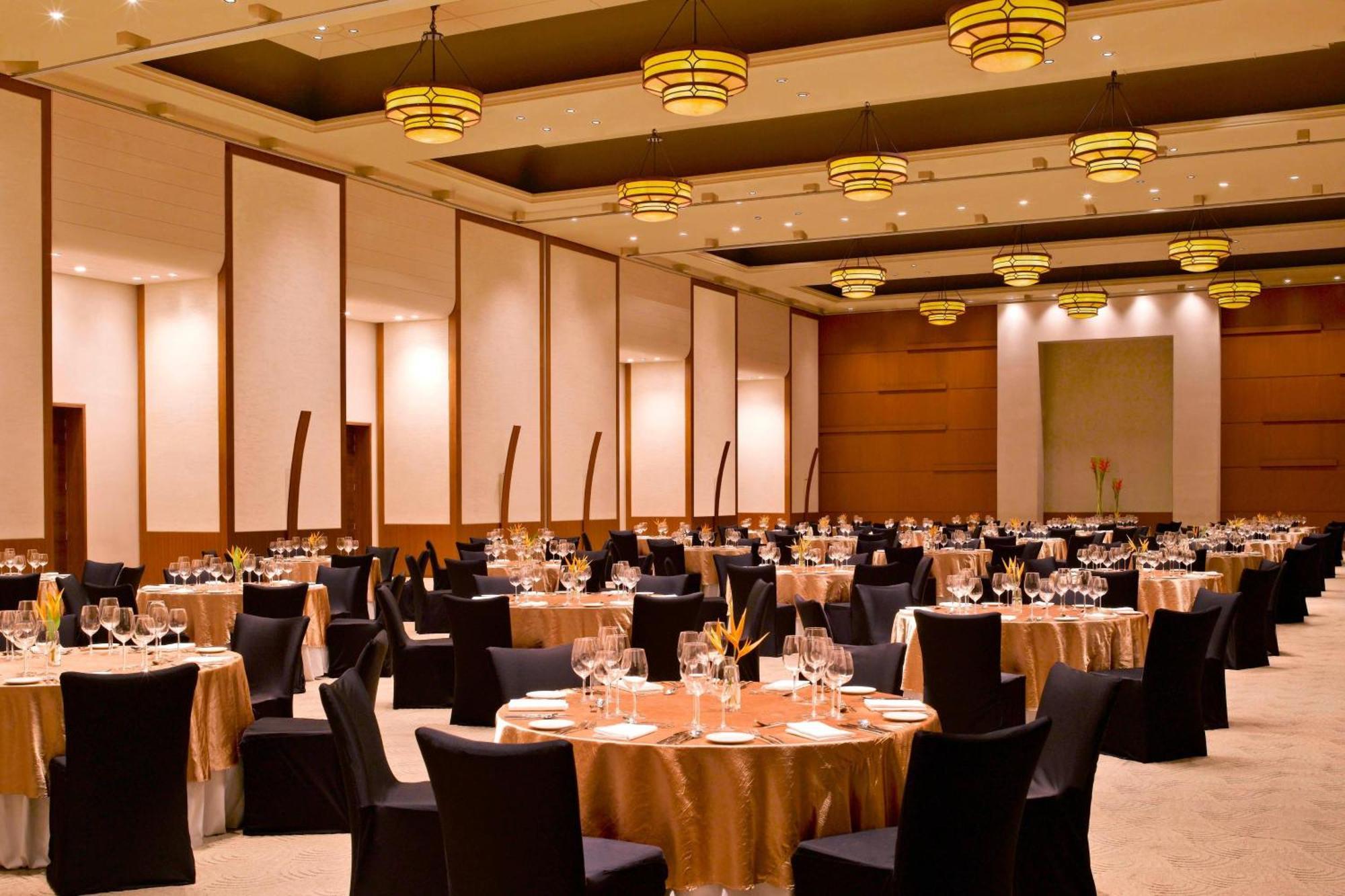 เดอะ เวสทิน ปูเน โกเรคาออน พาร์ค Hotel ปูเน่ ภายนอก รูปภาพ